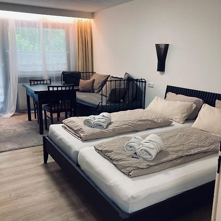 Free Apartment - Ermstal 巴特乌拉赫 外观 照片